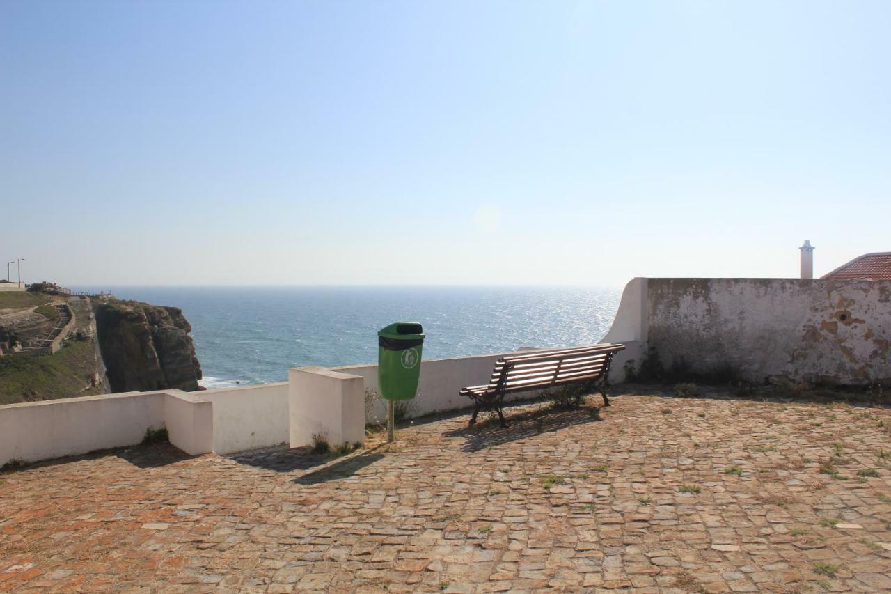 Azenhas Do Mar Cottage Sintra Bagian luar foto