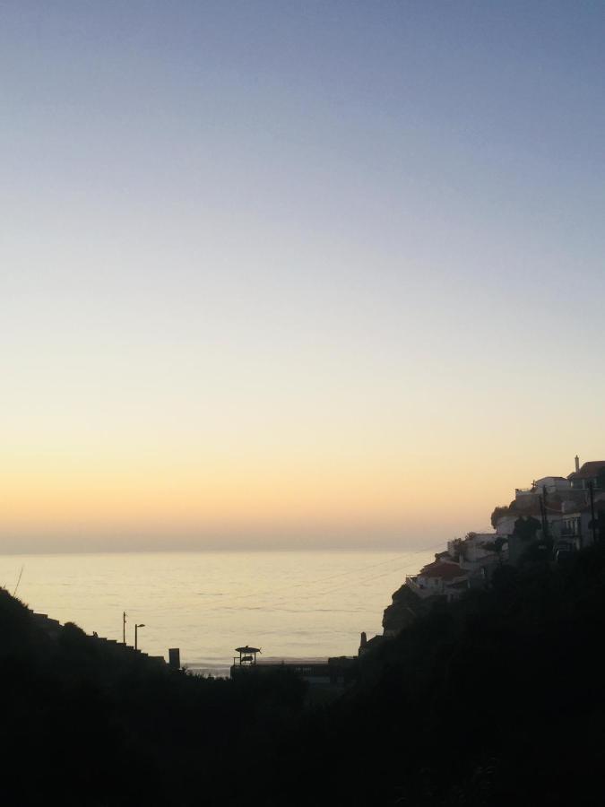 Azenhas Do Mar Cottage Sintra Bagian luar foto